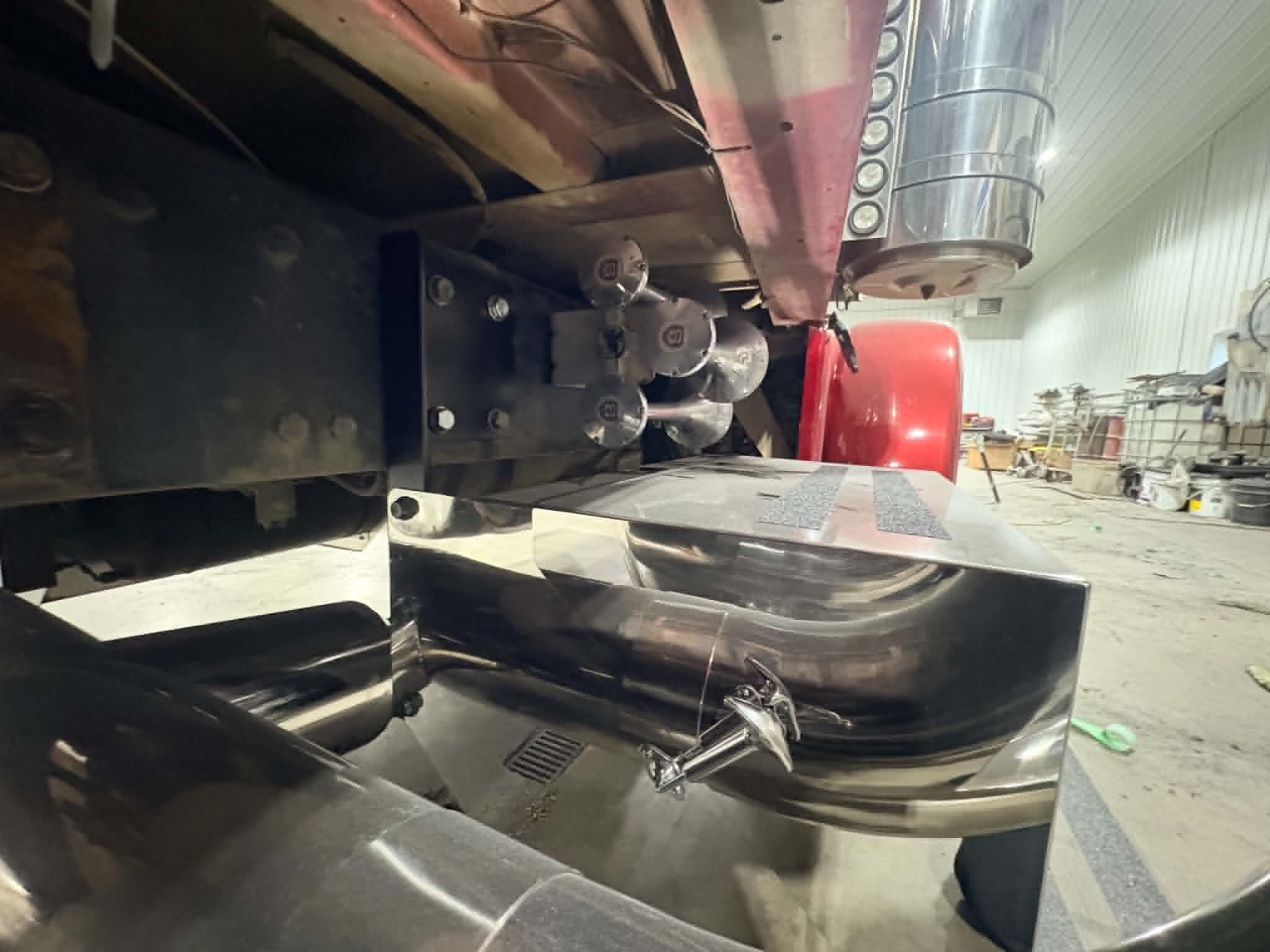 Peterbilt 389 Step Box Conversion Bracket - Image 4